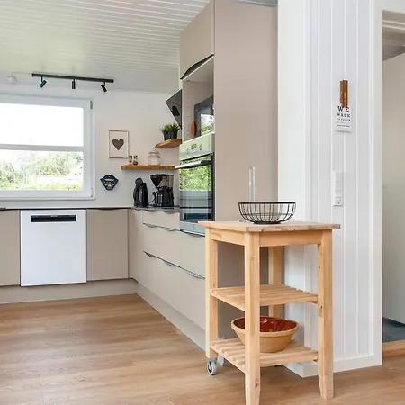 度假居 7 Person In Bjert-by Traum Binderup Strand